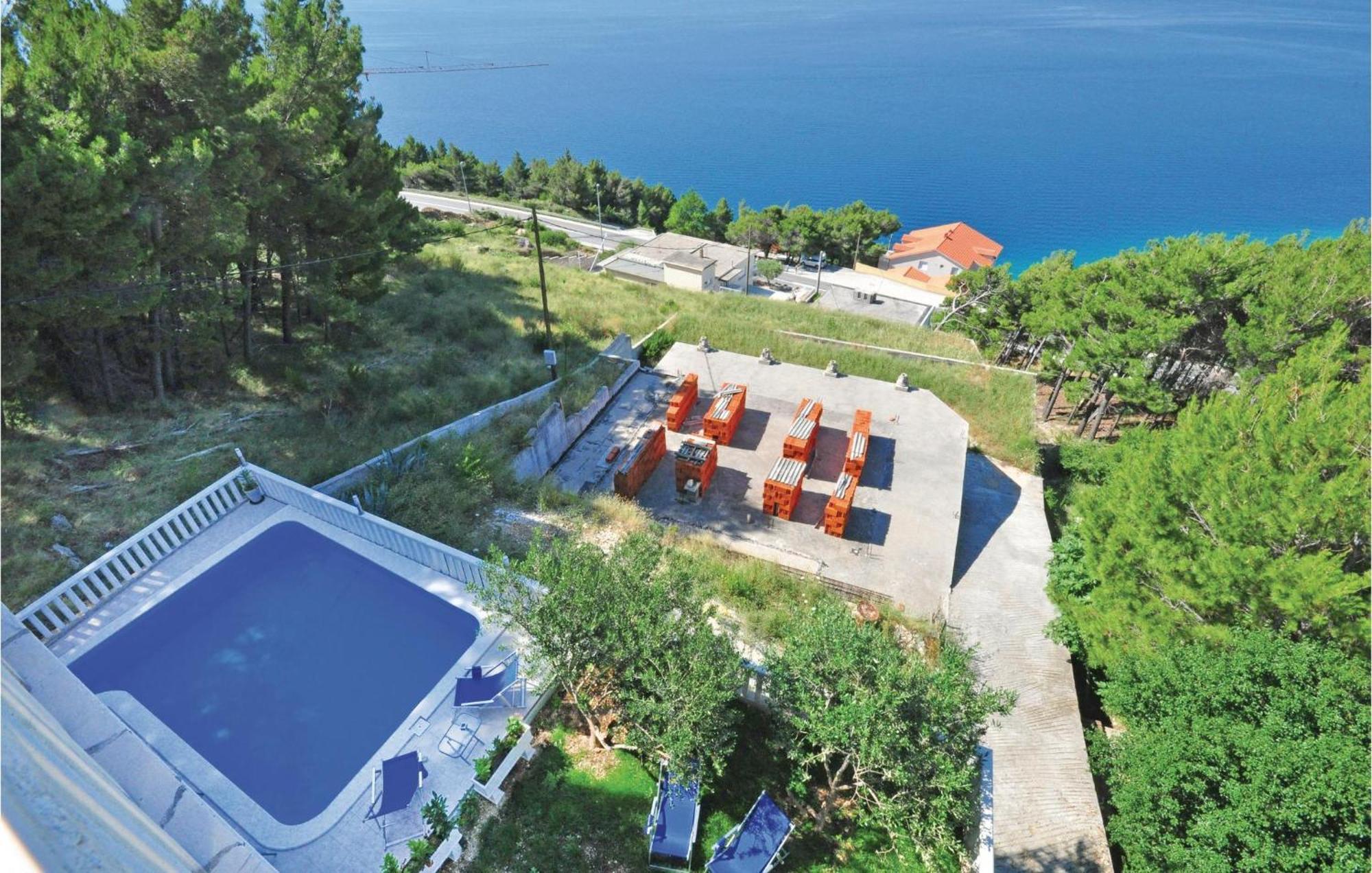 2 Bedroom Nice Apartment In Mimice Exterior foto